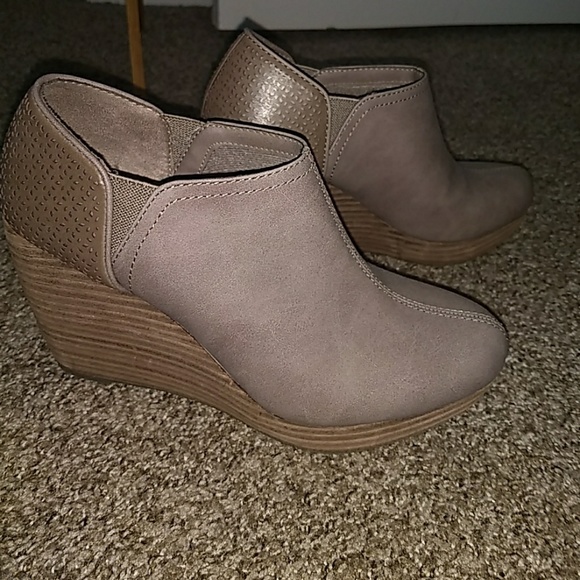 dr scholl's harlow bootie